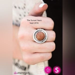 Vintage paparazzi ring